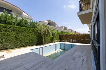 Современные дизайнерские виллы на продажу в районе Белек Турция